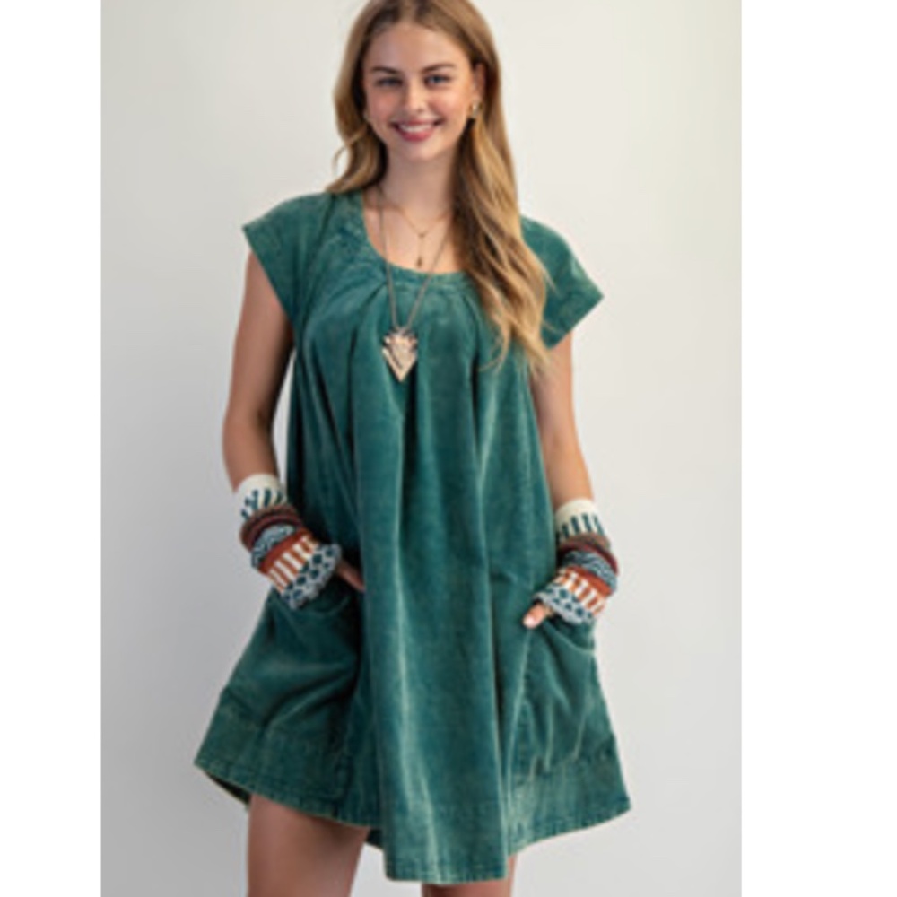 Easel Hunter Green Corduroy Pockets Short Sleeve Dress
